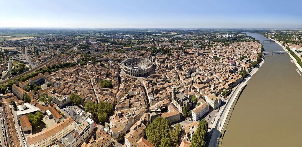 Vue panoramique d'Arles