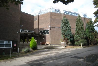 Outside view of the synagogue Beth Hamidrash Hagadol