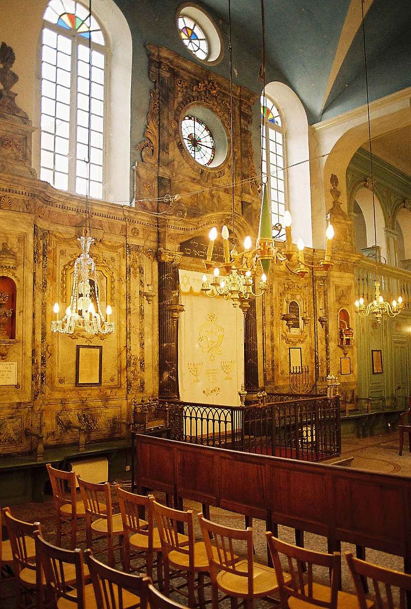 Carpentras - patrimoine juif, histoire juive, synagogues, musées, quartiers et sites juifs