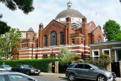 Vue extérieure de la synagogue de Lauderdale Road à Londres
