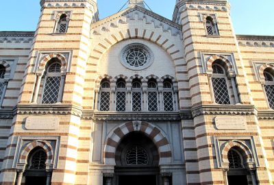Vista exterior de la sinagoga de Lieja
