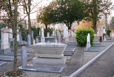 Tombes juives au cimetière de Carouge en Suisse
