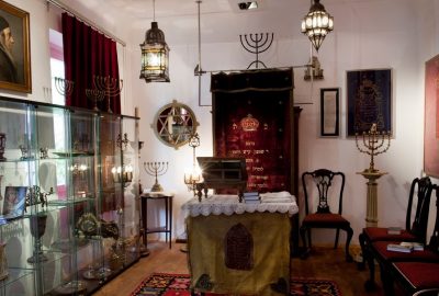 Objets de culte au Centre culturel juif