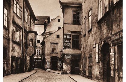 La rue Maislova, dans le ghetto juif de Prague, en 1896