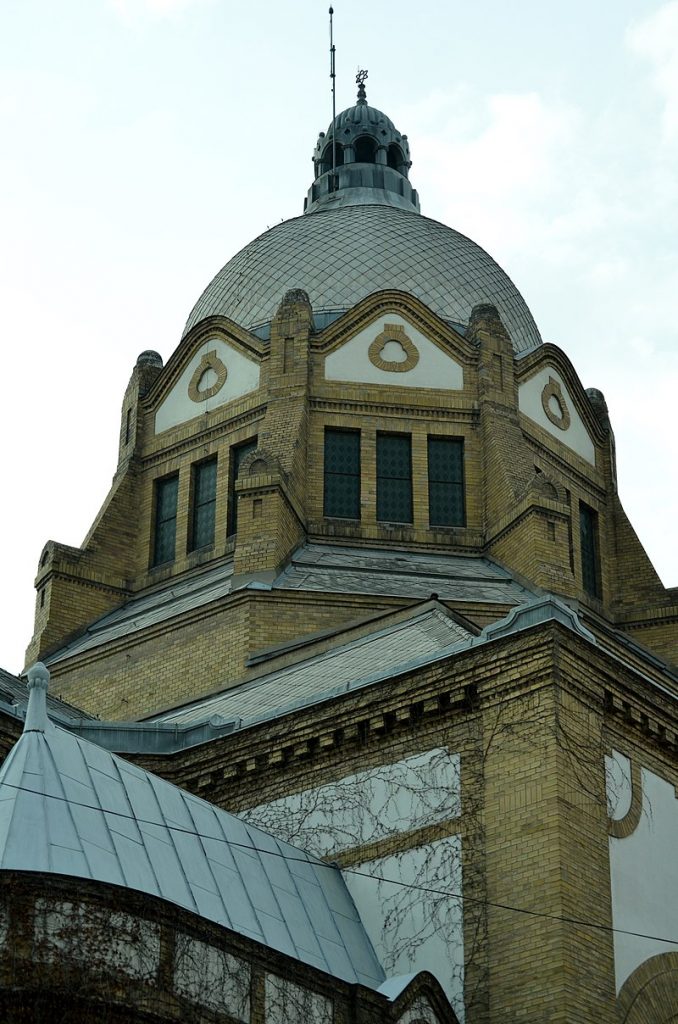 Dôme de la synagogue de Novi Sad