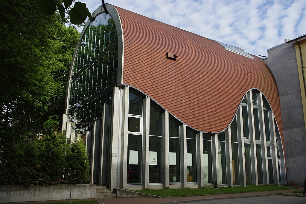 Vue extérieure de la synagogue de Tallinn