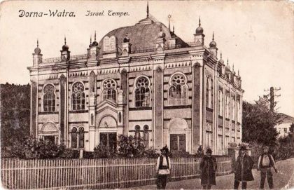 Synagogue restaurée après la guerre et faisant partie du patrimoine national roumain