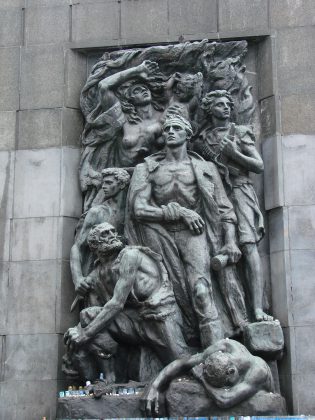 Monument aux Héros du Ghetto de Varsovie