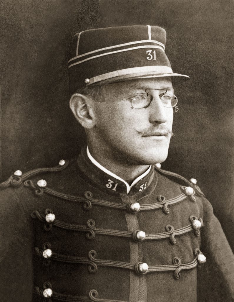 Photo of Captain Dreyfus wearing his uniform