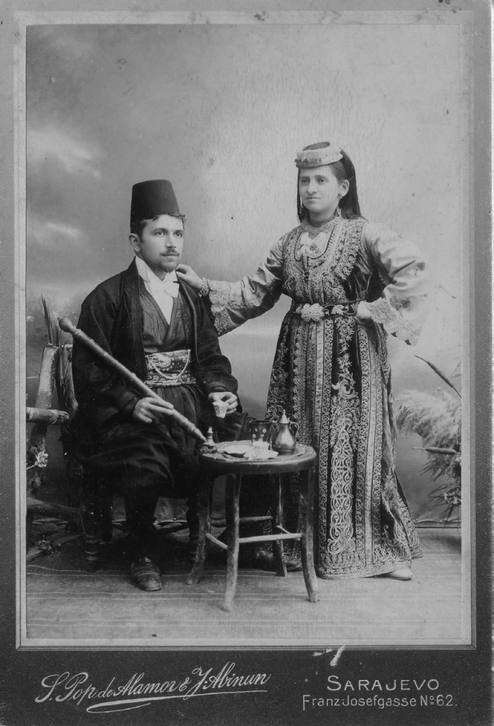 Jewish couple in the city of Sarajevo