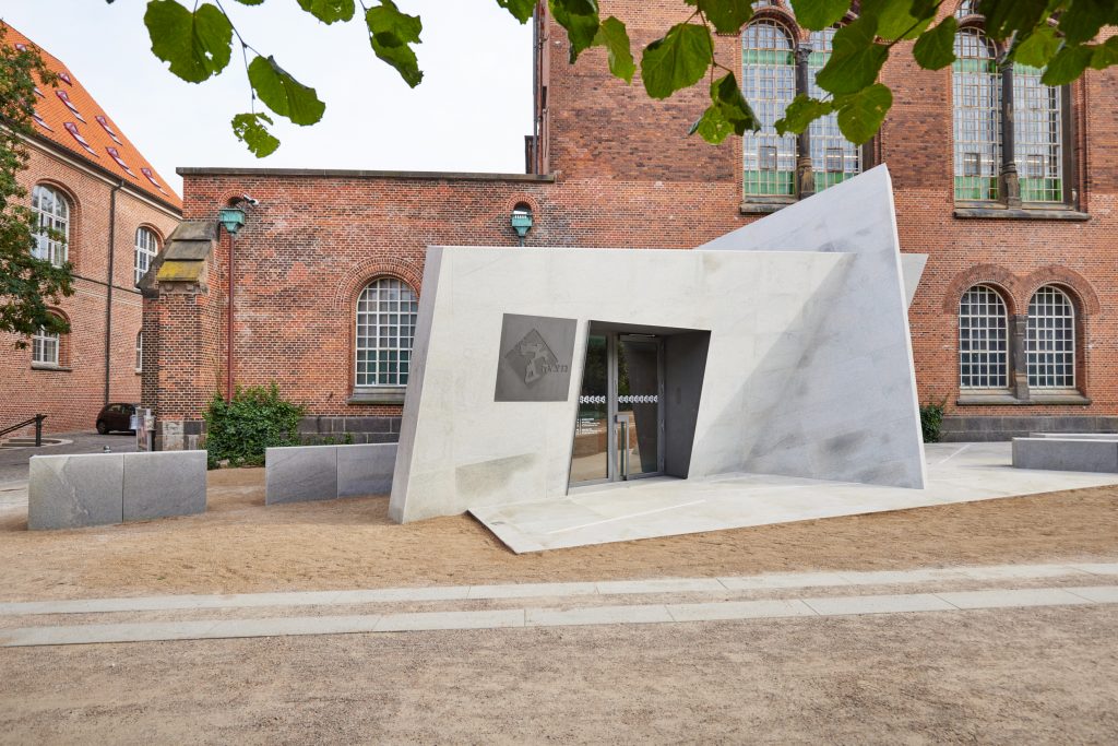 View of the new entry of the Danish Jewish Museum