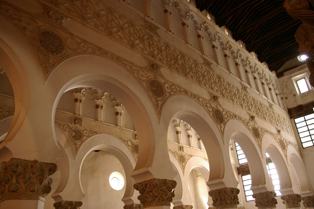Magnificent synagogue of Santa Maria