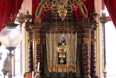 Tevah of the synagogue of Dubrovnik