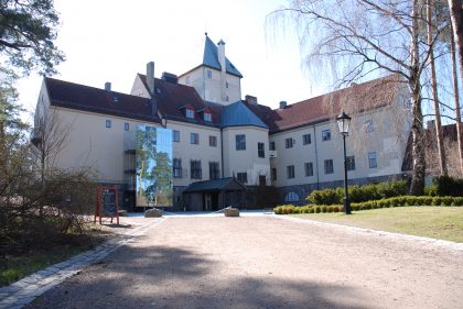 Entry of the Norwegian center for Holocaust and Minorities studies at the Villa Grande of Oslo