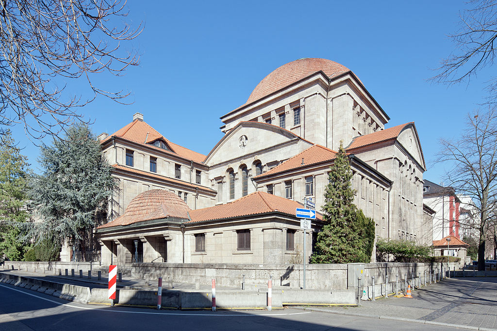 Outside view of the synagogue of Westend in the city of Frankfurt