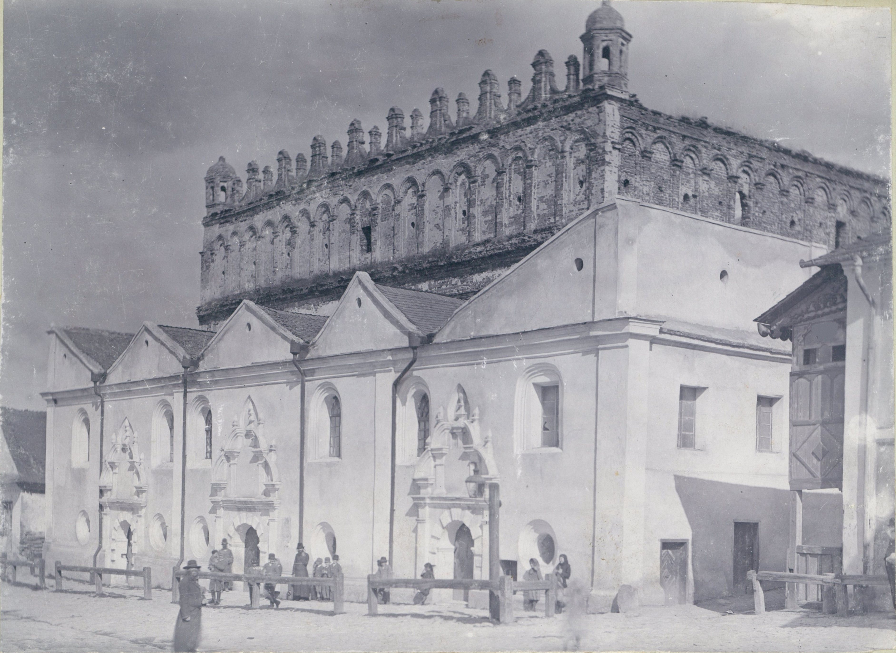 iPoland OLD SYNAGOGUE 150x95mm. Details about   POSTCARD 18cen. in ZOLKIEW 