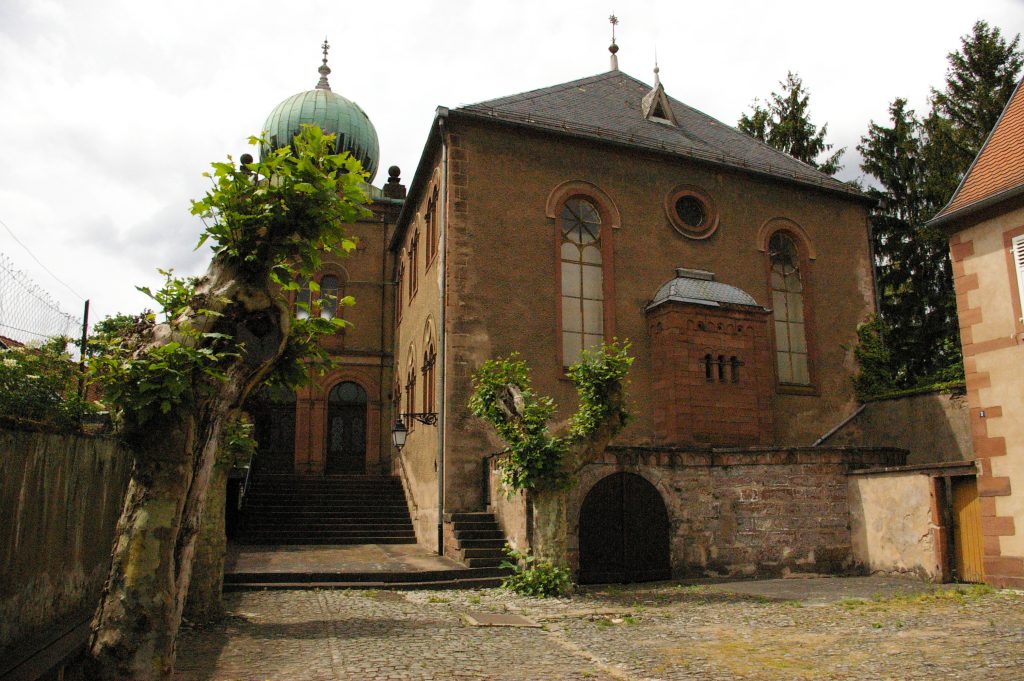 Outside view of the synagogue of Ingwiller