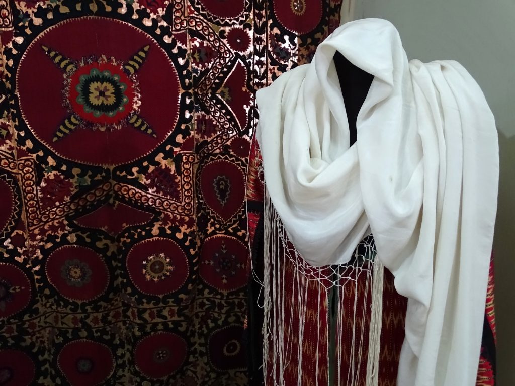 Jewish woman's dress at the museum in Tbilisi