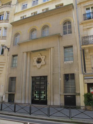 Outside view of the building hosting the Montevideo synagogue in Paris