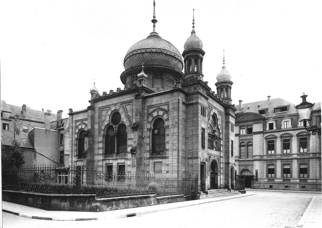 Ancient photo of the original synagogue of Luxembourg