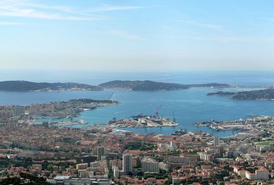 Panoramic view of the city of Toulon