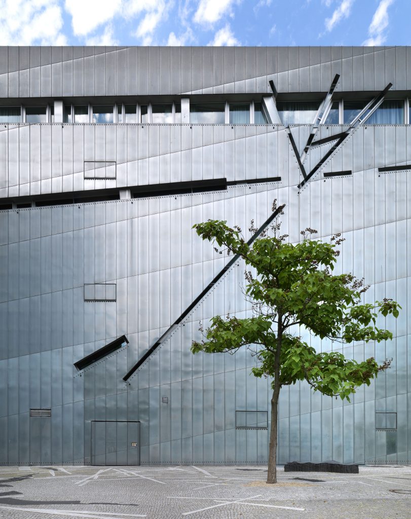 Outside view of the Jewish Museum