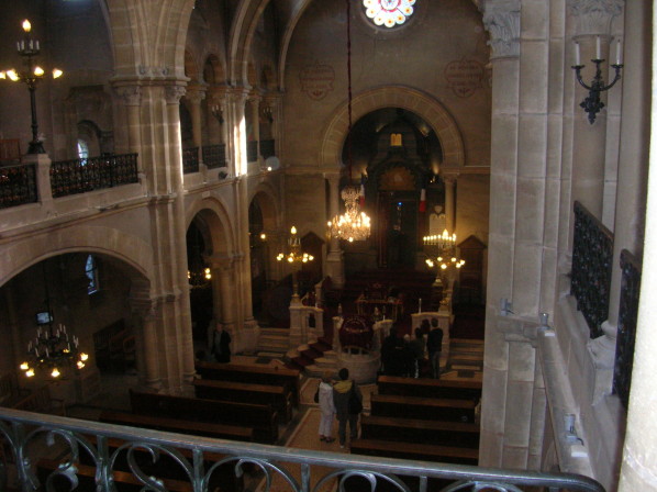 Vue intérieure de la synagogue de Dijon