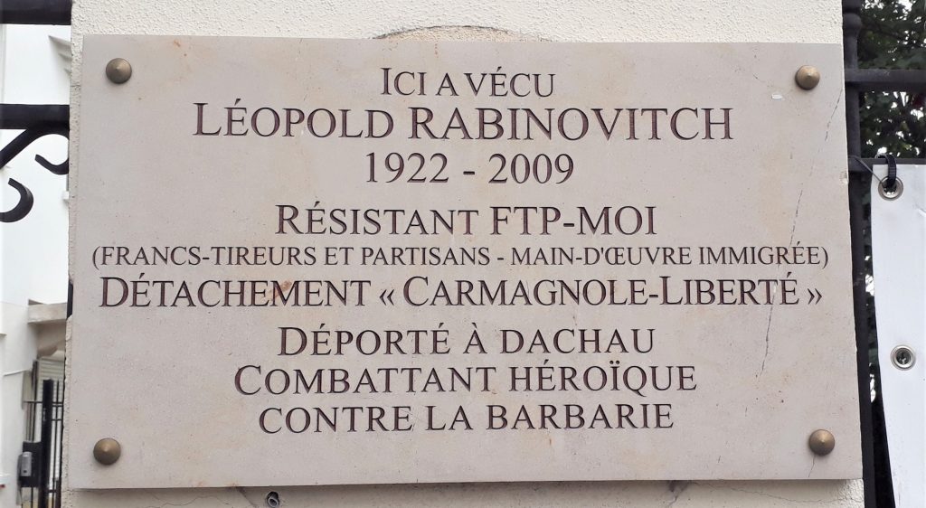 Plaque posée en mémoire du Résistant Léopold Rabinovitch dans le 20e arrondissement de Paris