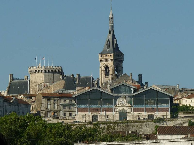 Panoramic view of the city of Angouleme