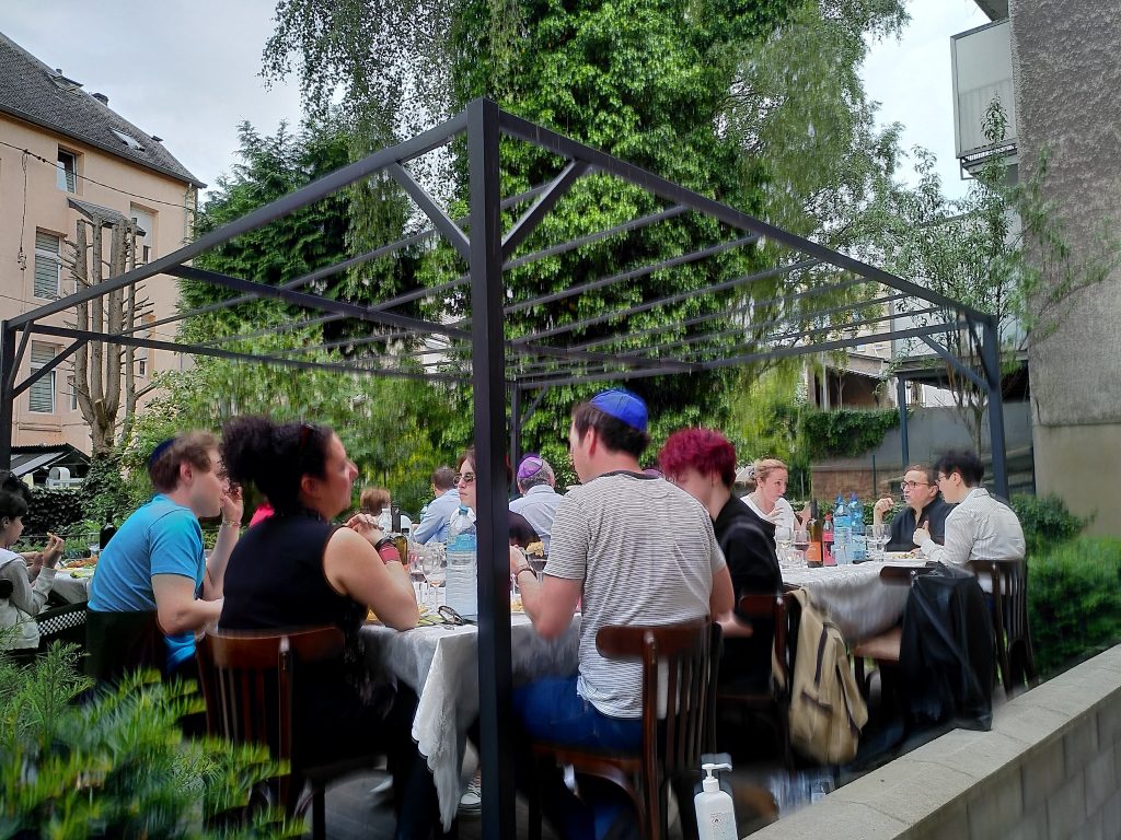 Participants à Esch à un événement de Shavouoth