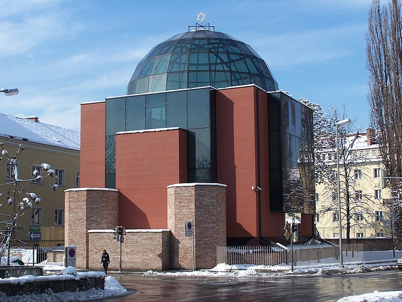 Outside view of the modern synagogue of Graz