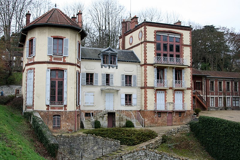 Vue extérieure de la maison de Zola à Médan