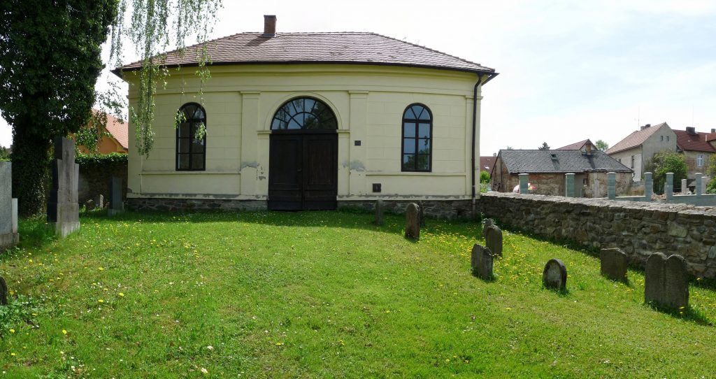 View of the jewish cemetery of Votice