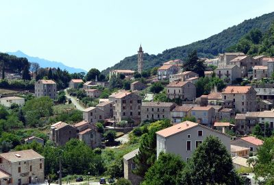 Panoramic view of the village of Levie